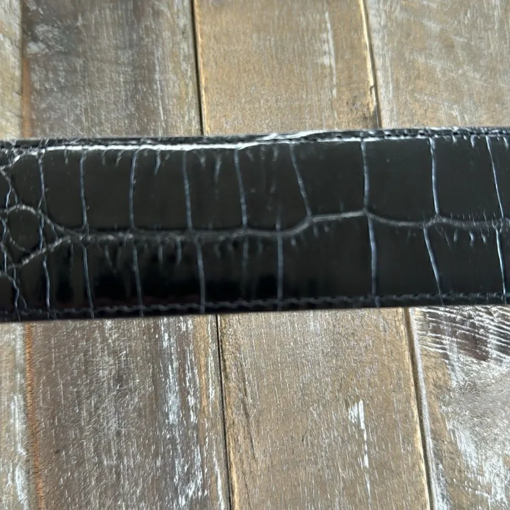 Croc Embossed Black Leather Belt Oval Ornate Silver Tone Buckle Women’s Size XL